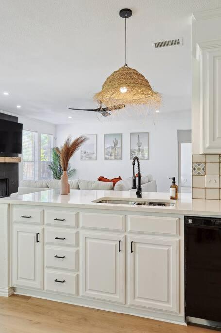 Wellness Oasis 5Br W Pool + Huge Yard + Fire Pit Villa Sachse Екстериор снимка