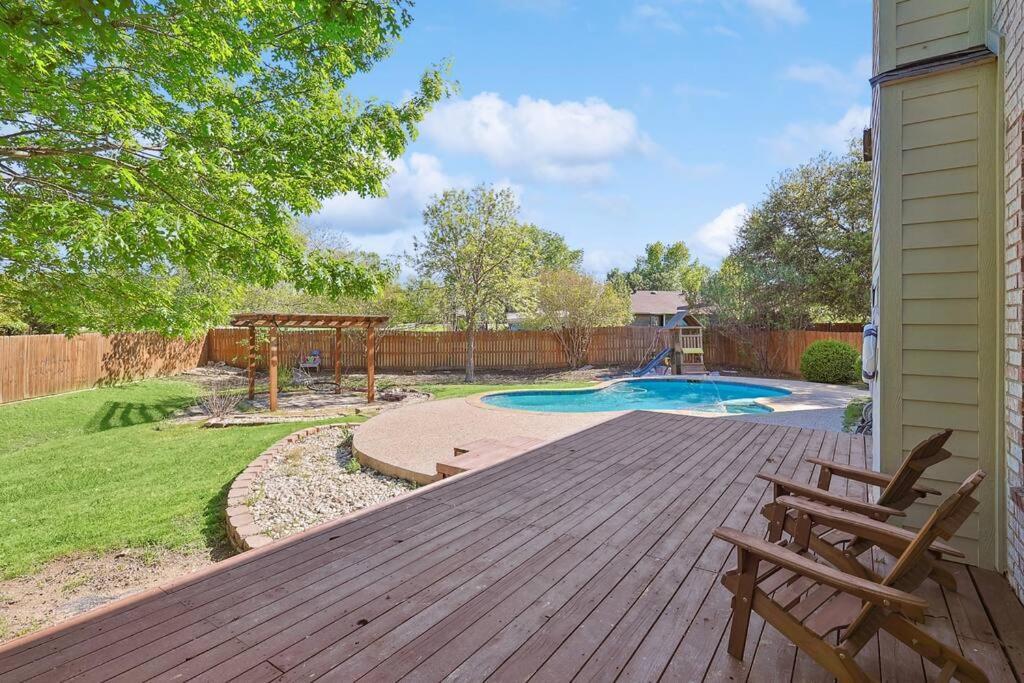 Wellness Oasis 5Br W Pool + Huge Yard + Fire Pit Villa Sachse Екстериор снимка